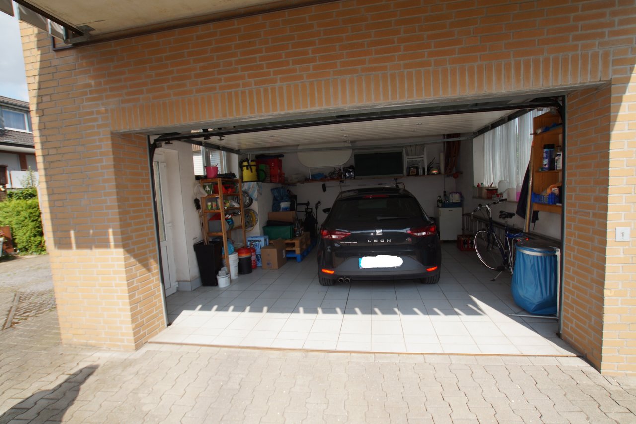 eine der Garagen eine der Garagen