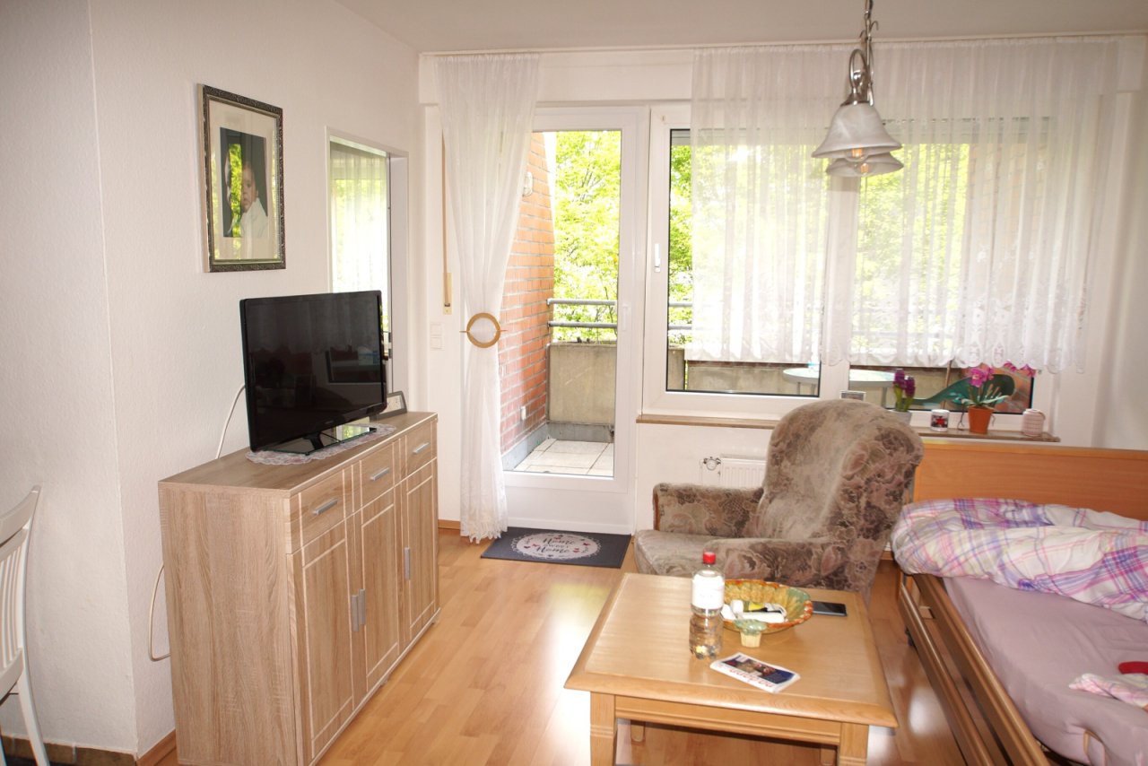 das Wohnzimmer z. Loggia das Wohnzimmer z. Loggia