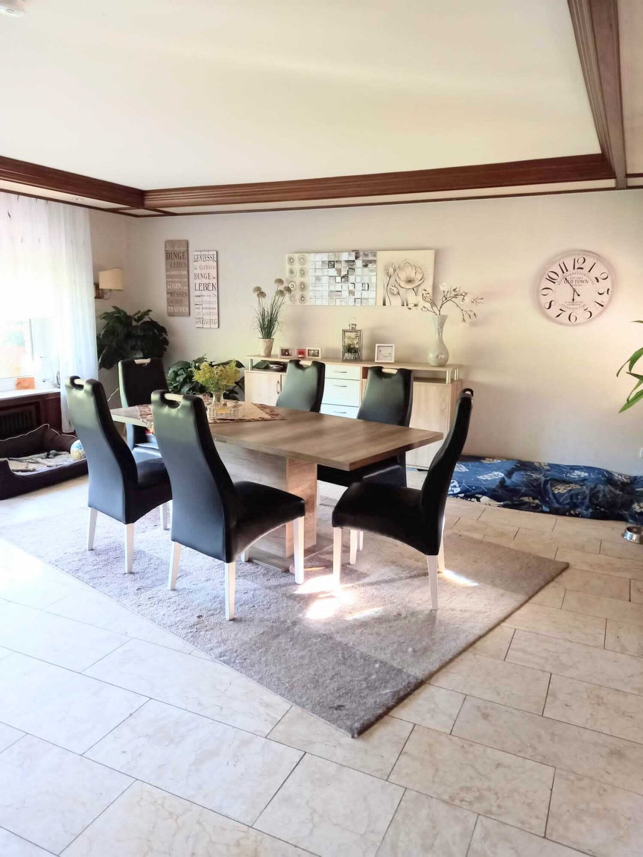 das Esszimmer das Esszimmer